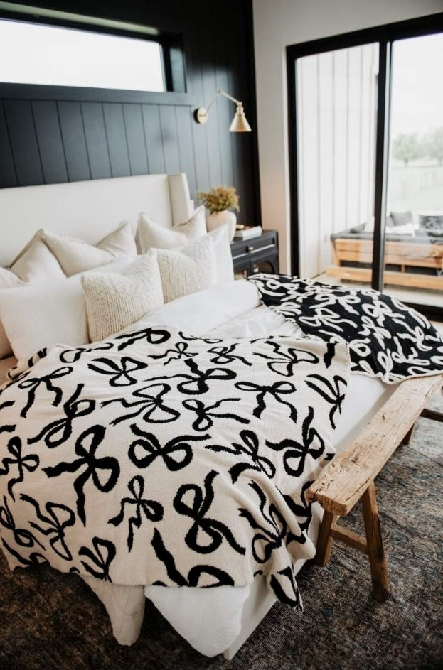 Bow Blanket
